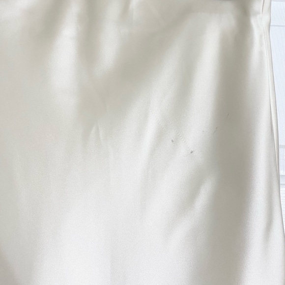 Line & Dot Dreamer Maxi Skirt in Ivory Satin Size Large - Picture 6 of 7